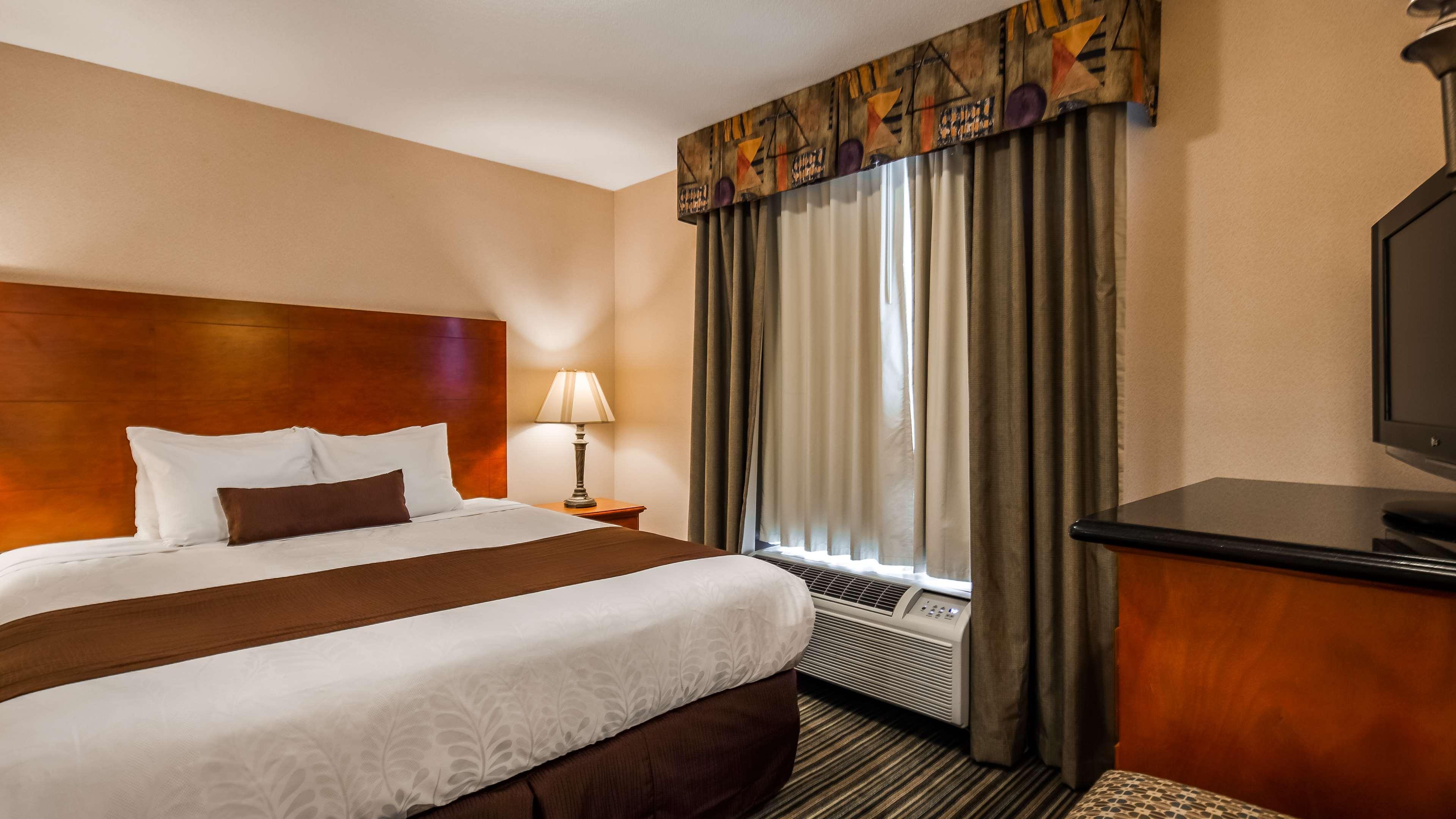 Western Twin View And Hotel 2*