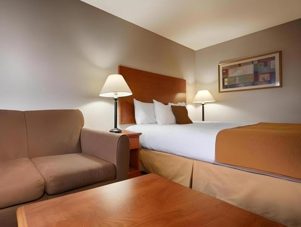 Hotel Western Twin View And Redding