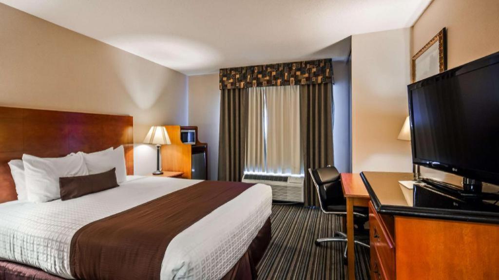 Hotel Western Twin View And Redding